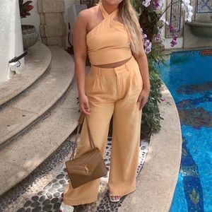 Abercrombie linen set orange